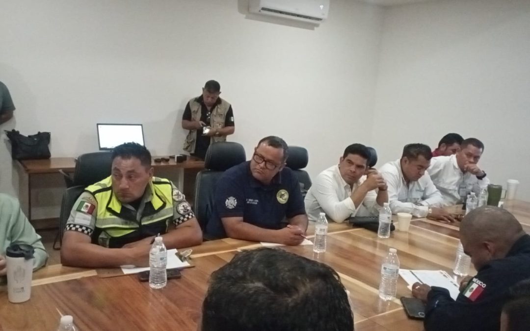 Gobierno Municipal y Bomberos CSL afinan operativo decembrino
