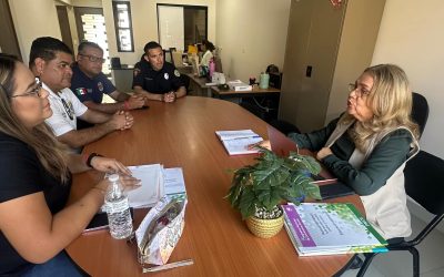 Docentes y Bomberos CSL trabajan en protocolo de atención a infantes vulnerables