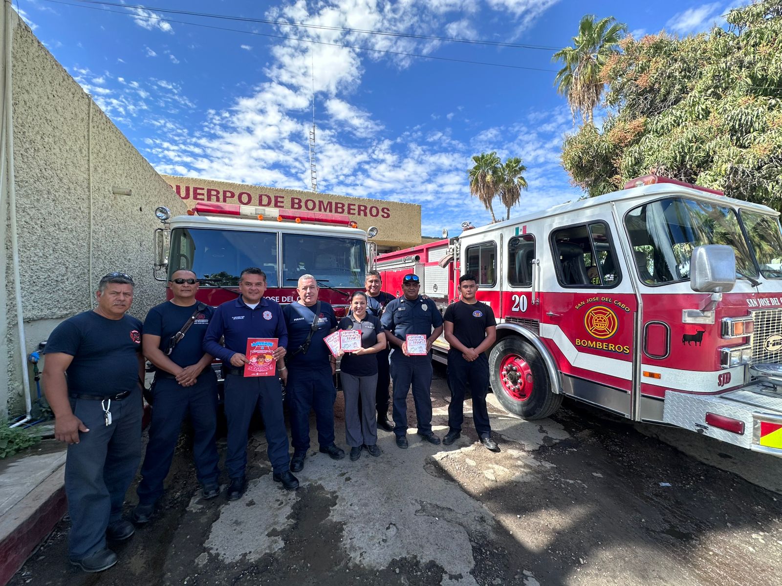Bomberos de San José del Cabo recibe programa Aprende a Mantenerte Seguro