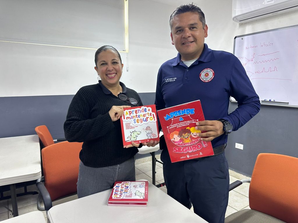 Bomberos de San José del Cabo recibe programa Aprende a Mantenerte Seguro