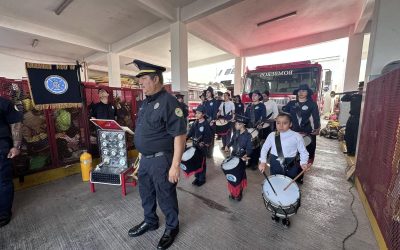 Bomberos celebra aniversario de la Banda de Guerra Rhinos