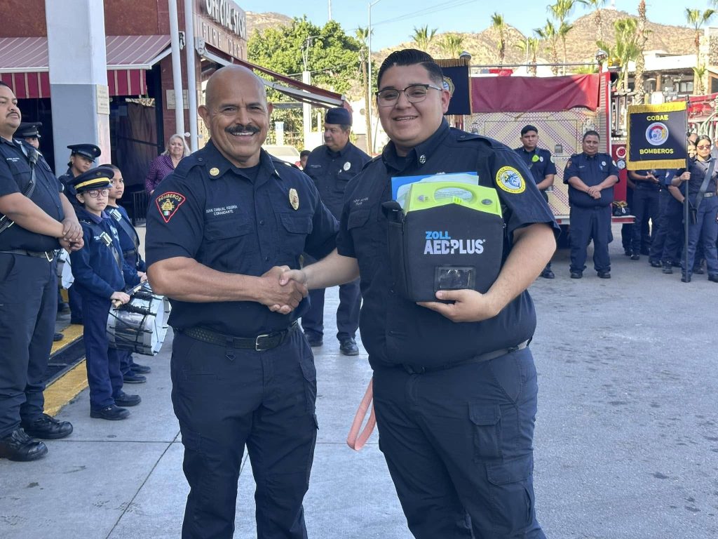 Entrega de donacion a Bomberos CSL